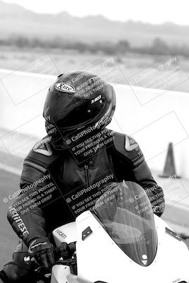 media/Mar-20-2023-Moto Forza (Mon) [[d0bbc59e78]]/Around the Pits/